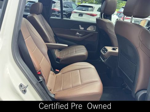 Used 2024 Mercedes-Benz GLS 450 4MATIC image 35