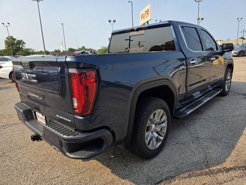 Used 2022 GMC Sierra 1500 Denali AWD/4WD image 5