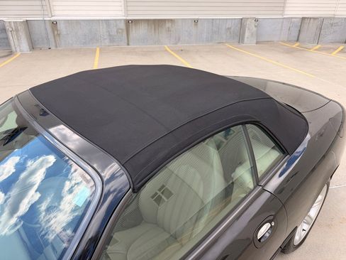 Used 2000 Jaguar XK8 Convertible RWD image 13