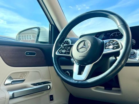 Certified 2022 Mercedes-Benz GLB 250 GLB 250 image 25