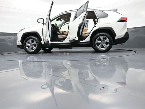 Certified 2024 Toyota RAV4 LE AWD/4WD image 48