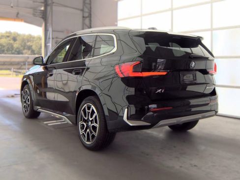 Used 2025 BMW X1 xDrive28i w/ Premium Package AWD/4WD image 2