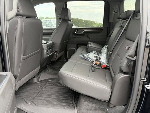 New 2026 GMC Sierra 2500 SLT AWD/4WD image 12
