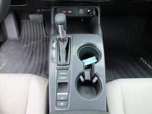 Used 2022 Honda Civic LX image 21