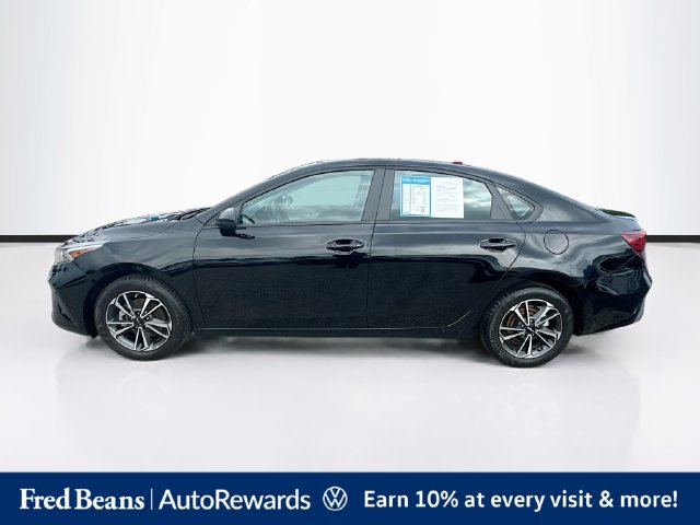 Used 2023 Kia Forte LXS FWD image 5