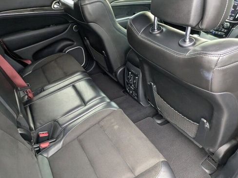 Used 2020 Jeep Grand Cherokee SRT w/ Trailer Tow Group IV image 32