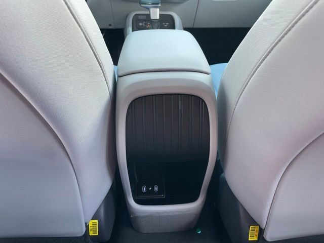New 2026 Hyundai Kona SE FWD image 19