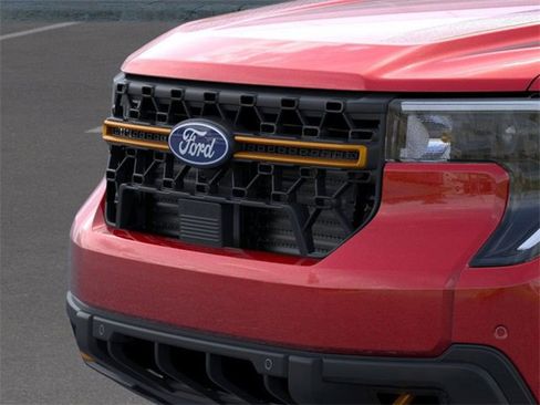 New 2026 Ford Maverick Tremor image 18