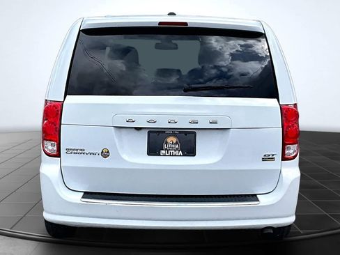 Used 2019 Dodge Grand Caravan GT FWD image 5