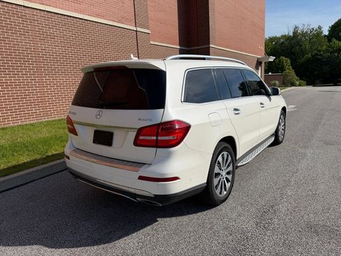 Used 2017 Mercedes-Benz GLS 450 4MATIC image 34