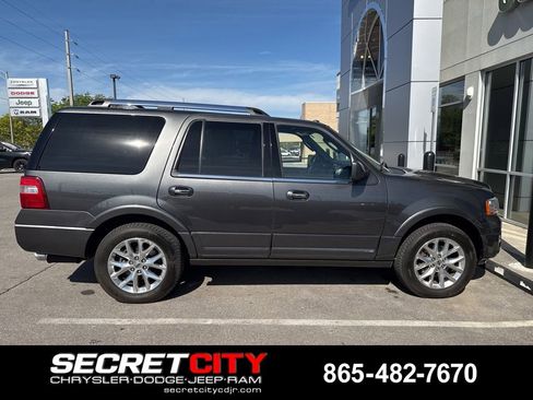 Used 2017 Ford Expedition Limited w/ Equipment Group 301A image 5
