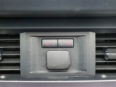 Used 2023 Ford F150 Platinum w/ Equipment Group 701A High image 40