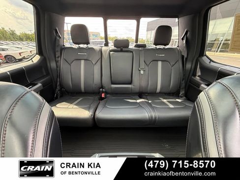 Used 2018 Ford F150 Platinum w/ Equipment Group 701A Luxury AWD/4WD image 28