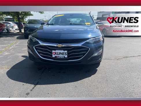 Used 2022 Chevrolet Malibu LT FWD image 14