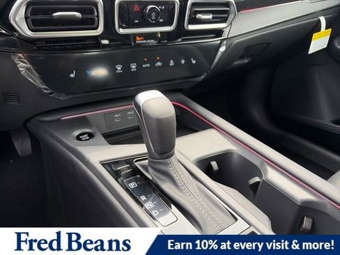 New 2026 Nissan Sentra SV w/ SV Convenience Package FWD image 16