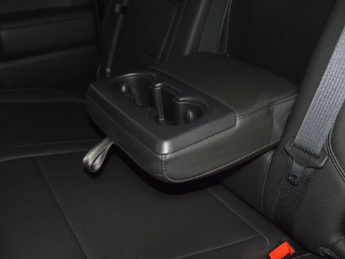 Used 2022 Chevrolet Silverado 2500 LTZ w/ LTZ Premium Package AWD/4WD image 47