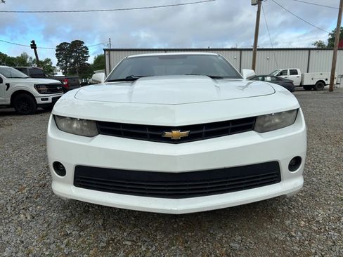 Used 2015 Chevrolet Camaro LT RWD image 4