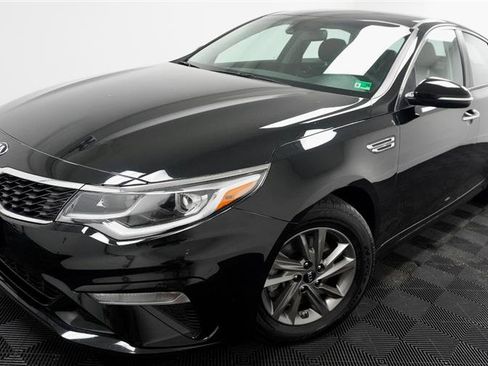 Used 2020 Kia Optima LX image 39