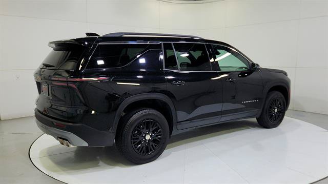 Used 2026 Chevrolet Traverse LT AWD/4WD image 8
