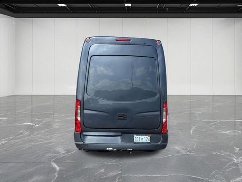 Used 2023 Mercedes-Benz Sprinter 3500 image 10