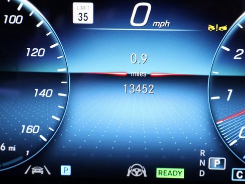 Used 2022 Mercedes-Benz E 450 4MATIC Sedan image 23