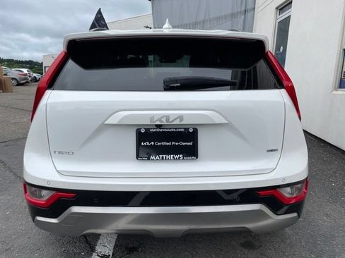 Used 2023 Kia Niro FWD image 4