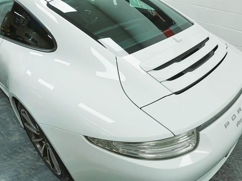 Used 2013 Porsche 911 Carrera 4S AWD/4WD image 14