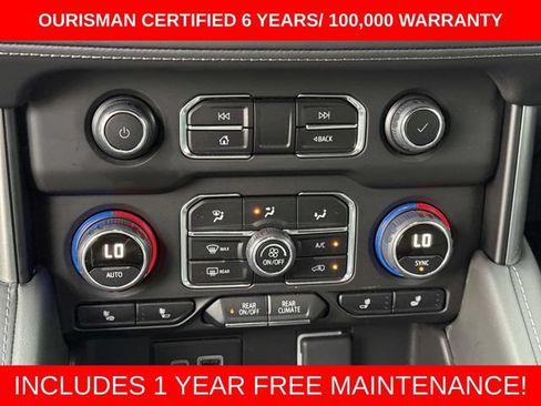 Used 2024 Chevrolet Suburban Z71 w/ Off-Road Capability Package AWD/4WD image 23