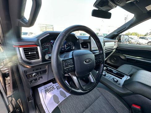 Used 2022 Ford Expedition Timberline image 17