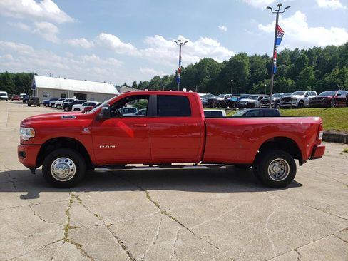 Used 2024 RAM 3500 Big Horn w/ Sport Appearance Package AWD/4WD image 7