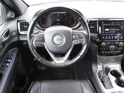 Used 2020 Jeep Grand Cherokee Overland image 20