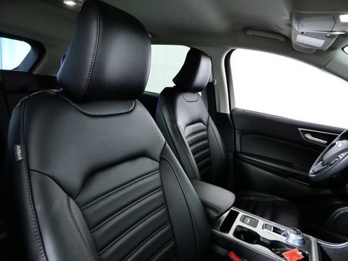 Certified 2024 Ford Edge SEL w/ Convenience Package AWD/4WD image 12