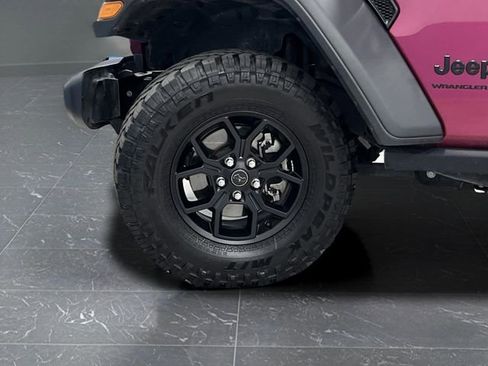 Certified 2024 Jeep Wrangler Willys image 34
