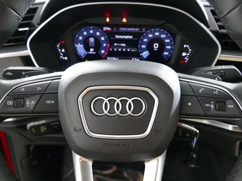Used 2025 Audi Q3 2.0T Premium AWD/4WD image 16