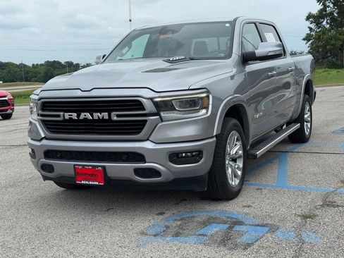 Used 2022 RAM 1500 Laramie w/ Sport Appearance Package AWD/4WD image 11