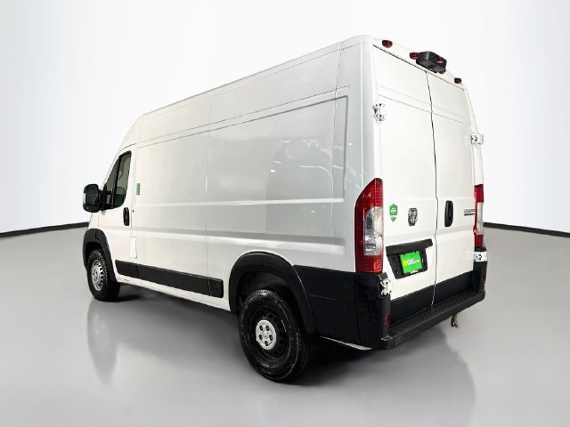 Used 2025 RAM ProMaster 2500 w/ Convenience Group FWD image 7