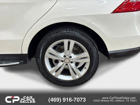 Used 2015 Mercedes-Benz ML 350 4MATIC w/ Premium 1 Package image 40