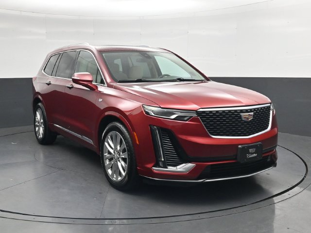 Used 2020 Cadillac XT6 Premium Luxury FWD image 2
