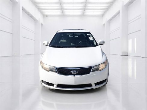 Used 2011 Kia Forte EX w/ Premium Pkg FWD image 7