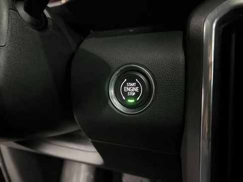 Certified 2025 GMC Acadia Elevation image 17