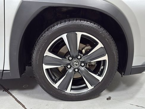 Used 2020 Lexus UX 250h image 21