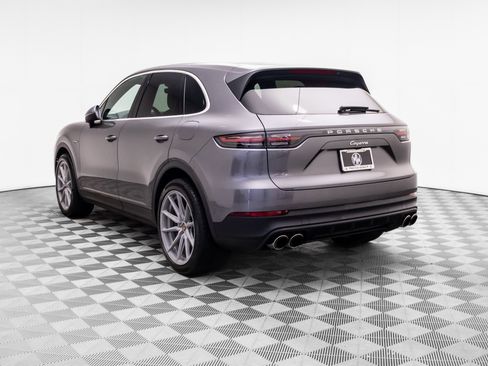Used 2021 Porsche Cayenne E-Hybrid AWD/4WD image 3