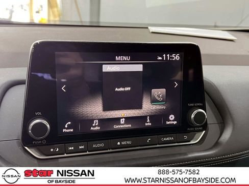 Used 2023 Nissan Rogue SL image 28
