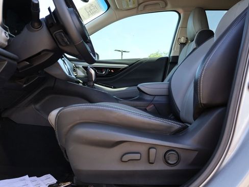 Used 2020 Subaru Outback Limited w/ Popular Package #2 AWD/4WD image 30