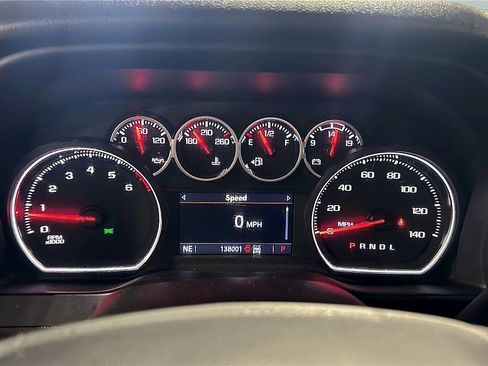 Used 2022 Chevrolet Silverado 2500 W/T w/ WT Convenience Package AWD/4WD image 9