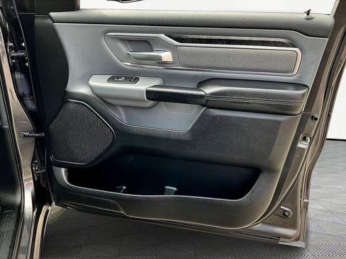 Used 2019 RAM 1500 Big Horn AWD/4WD image 26