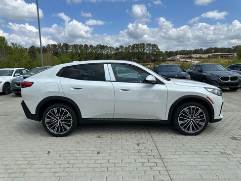 New 2026 BMW X2 xDrive28i w/ Technology Package image 11