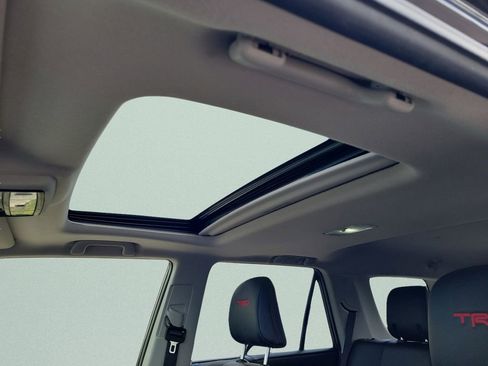 Used 2024 Toyota 4Runner TRD Off-Road Premium w/ Moonroof Package image 21