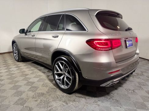 Used 2021 Mercedes-Benz GLC 300 4MATIC image 4