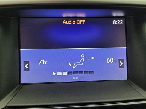 Used 2018 Nissan Pathfinder SV AWD/4WD image 25